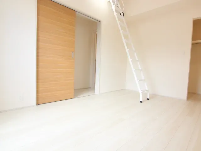 洋室6.75帖(ロフト有り)　1号棟