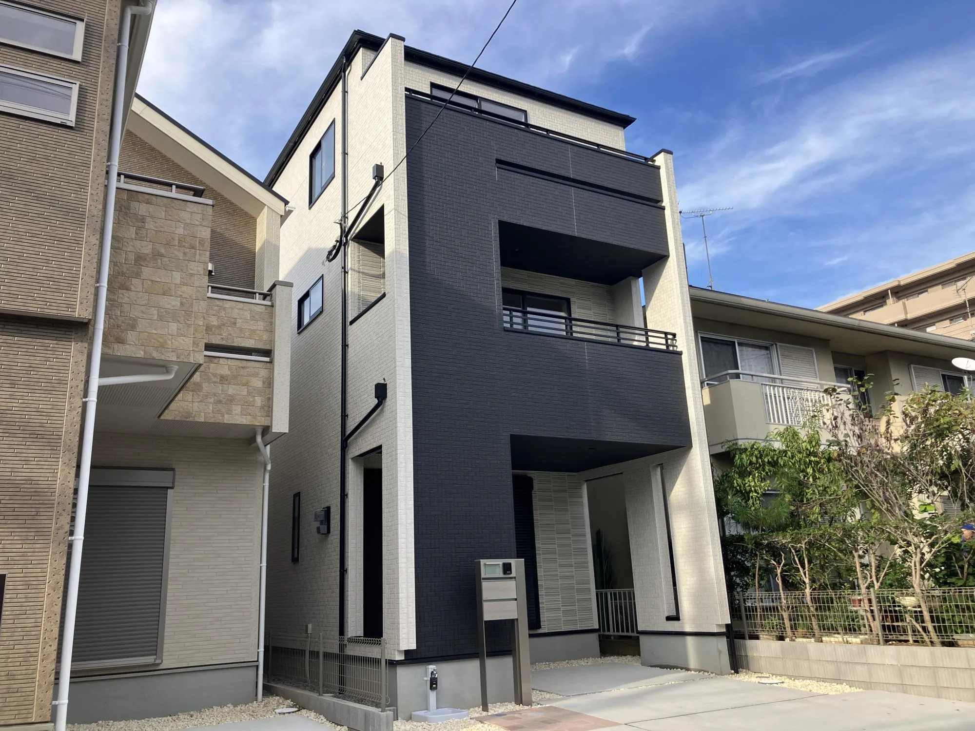 外観　2号棟(3階建)