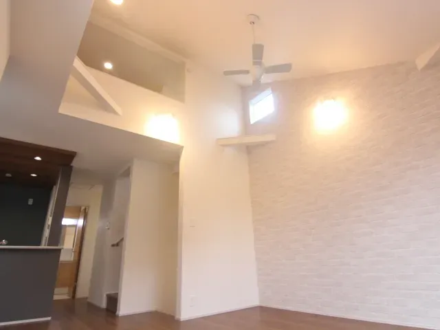 LDKロフト　2号棟