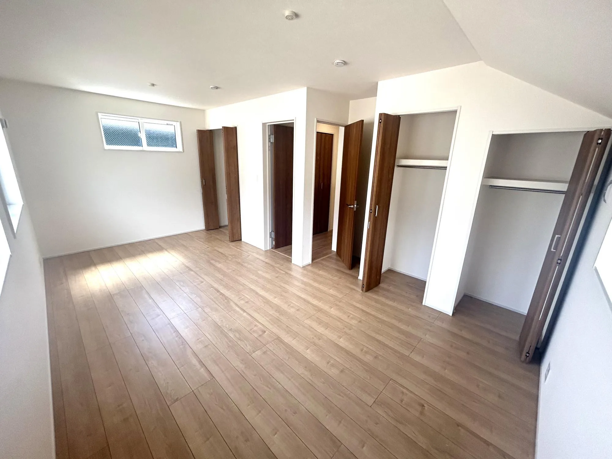 1号棟　洋室9.5帖