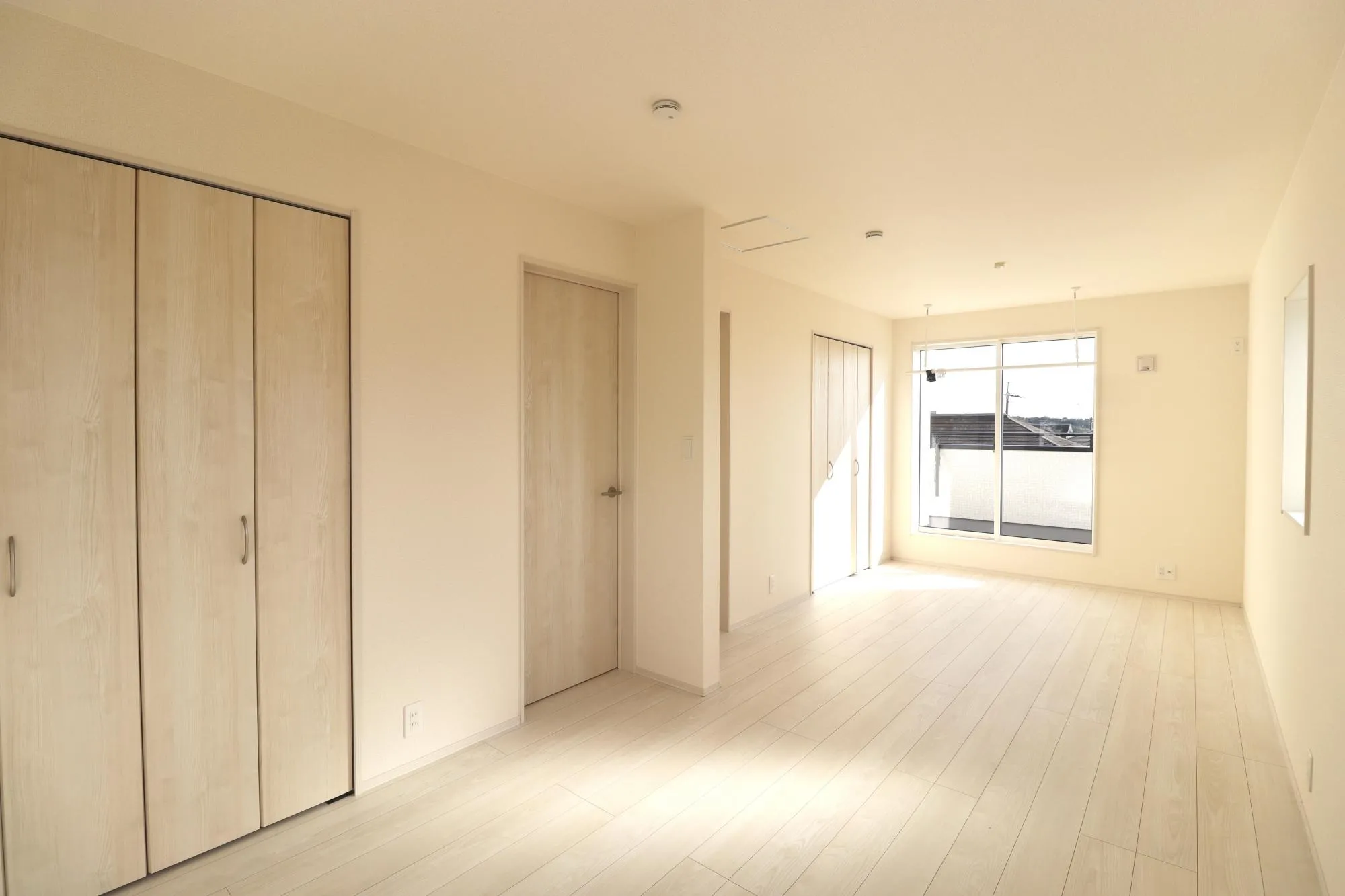 【洋室(10.71帖)】