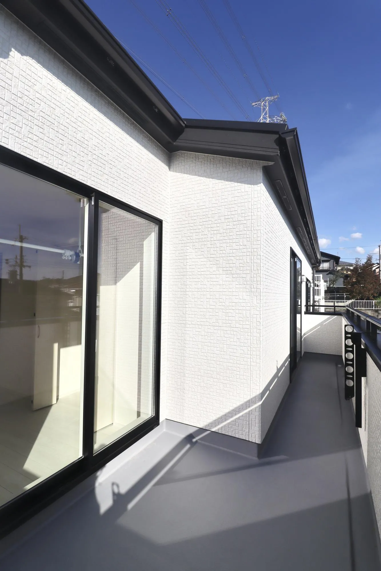 【バルコニー】