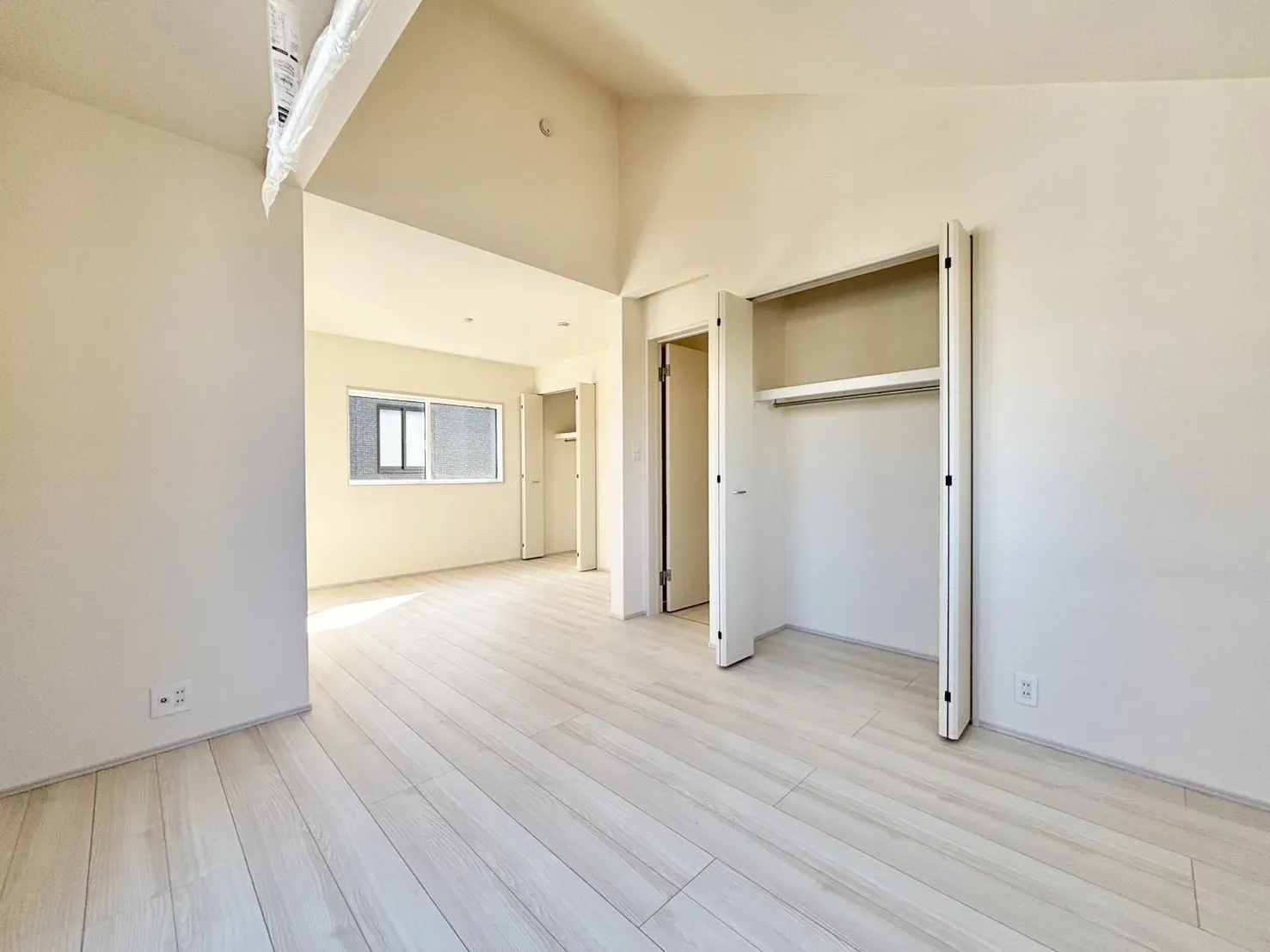 ライフスタイルに合わせて間取り変更可能!(※別途工事費要)