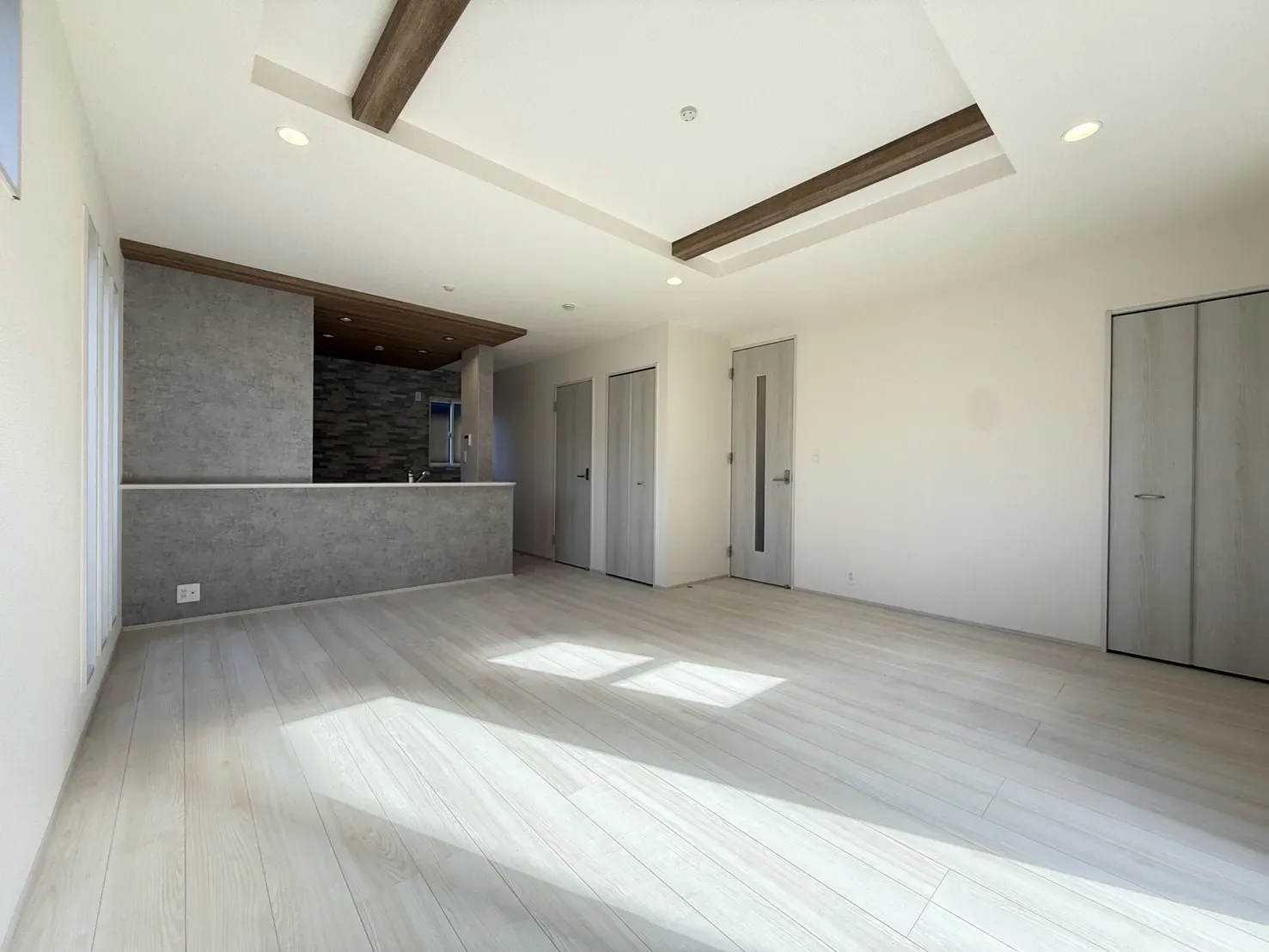 【②号棟LDK18.0帖】