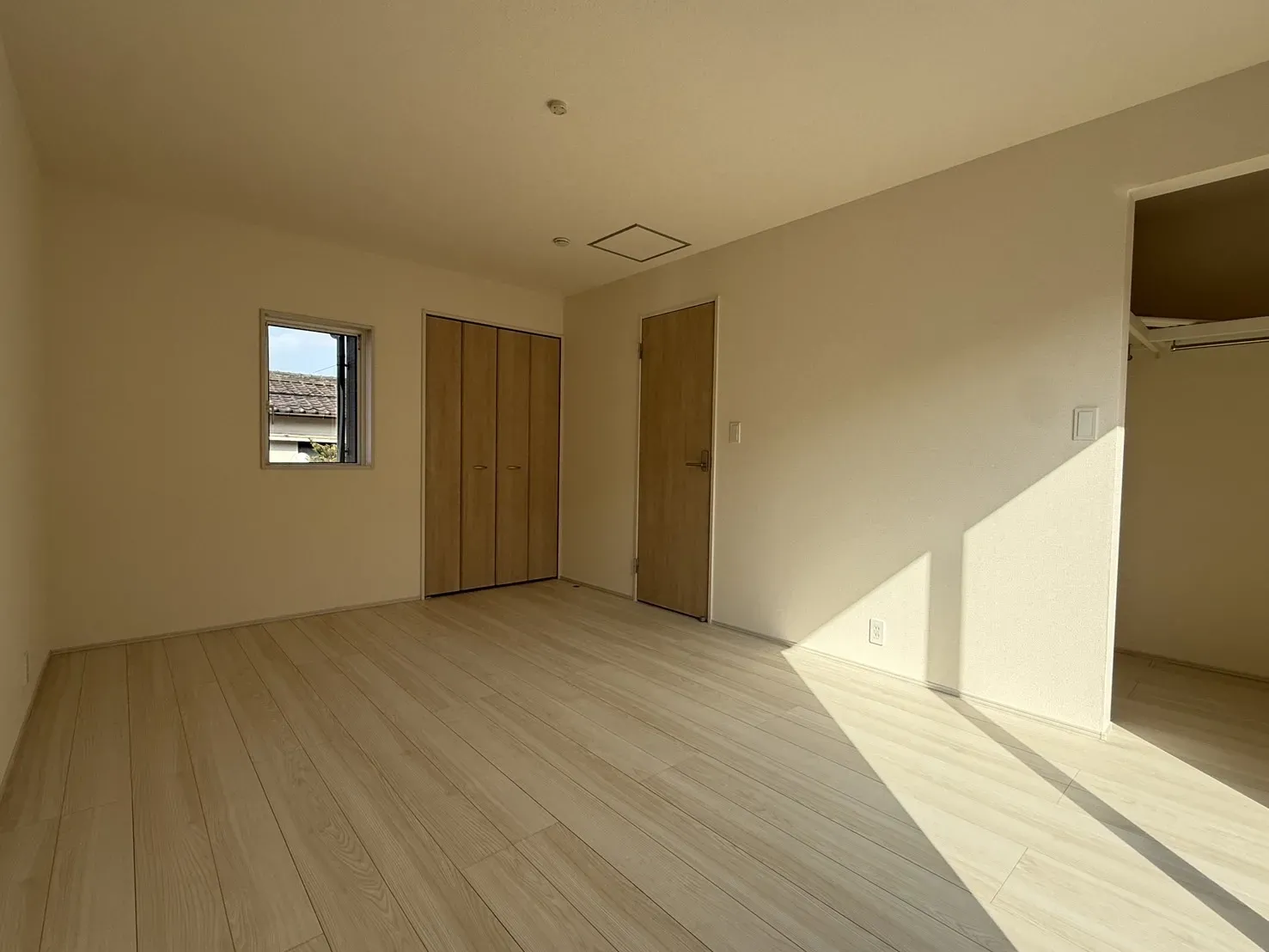 【①号棟8.75帖洋室】