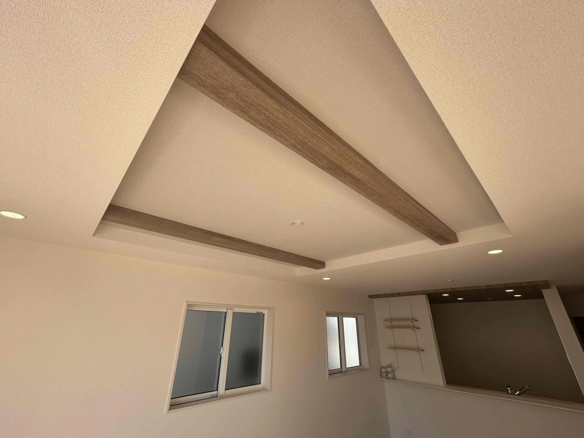 2号棟 LDK折り上げ天井