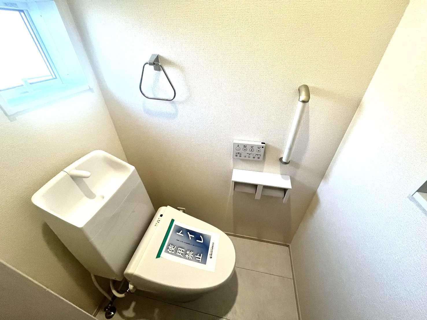 ☆2号棟　トイレ☆