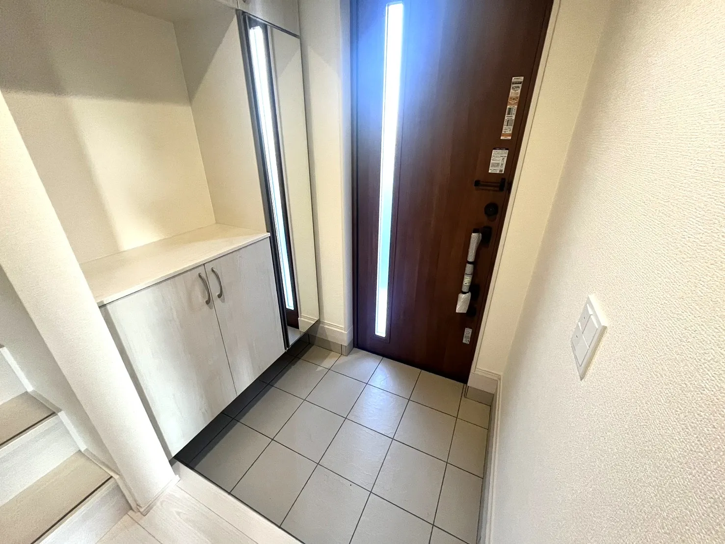 ☆2号棟　玄関☆