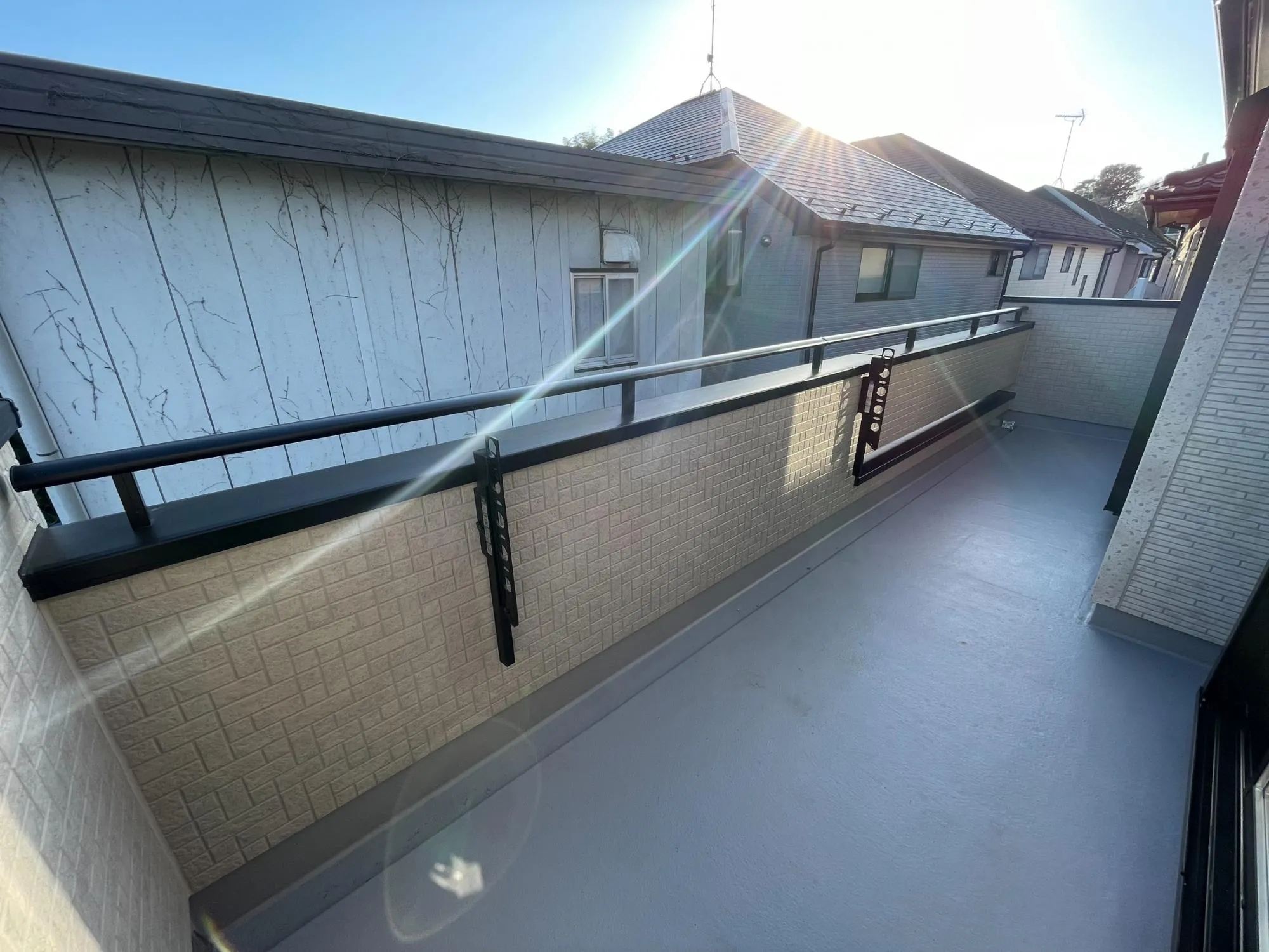 【2階　バルコニー】