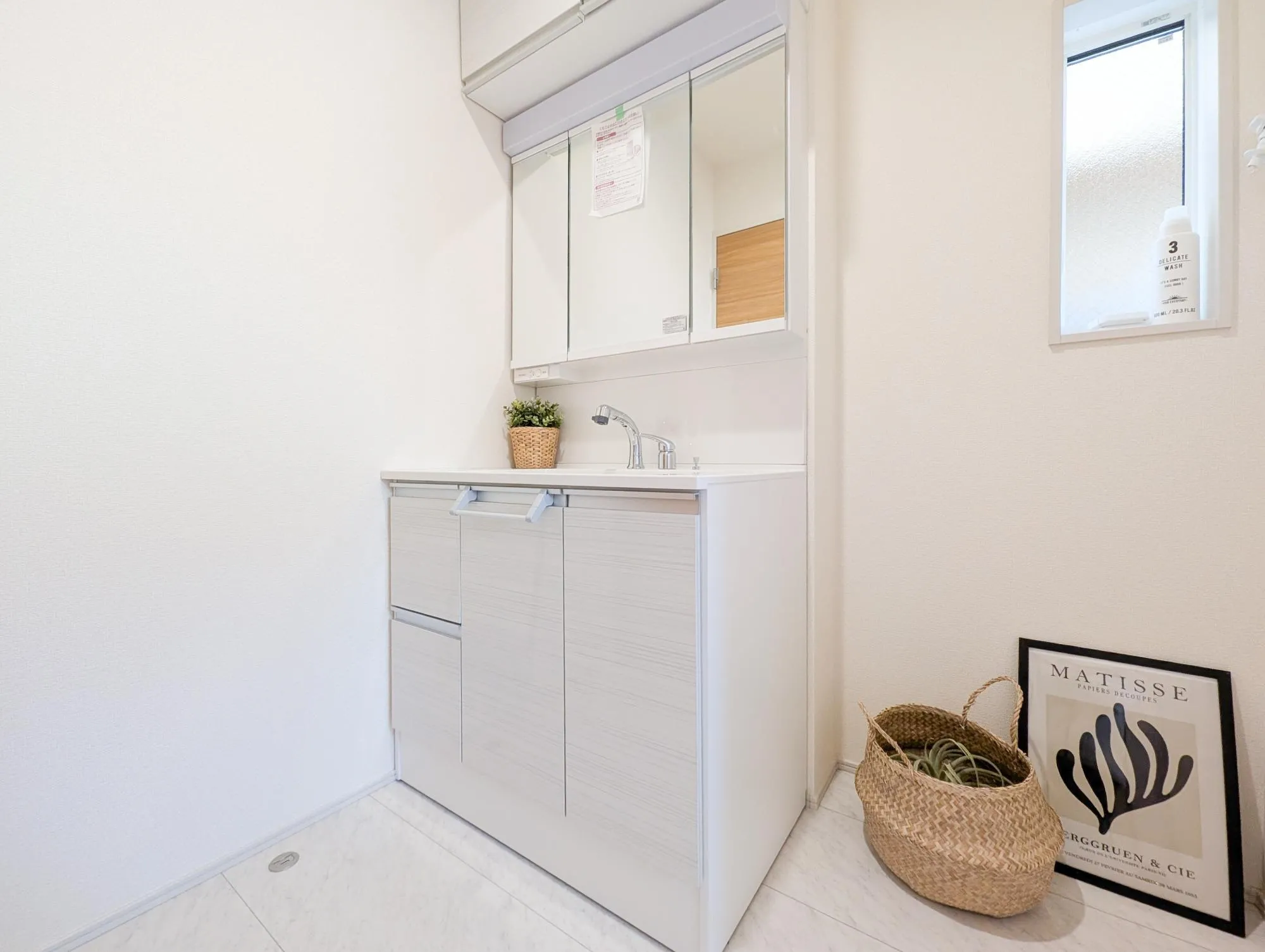 【1階　洗面所】