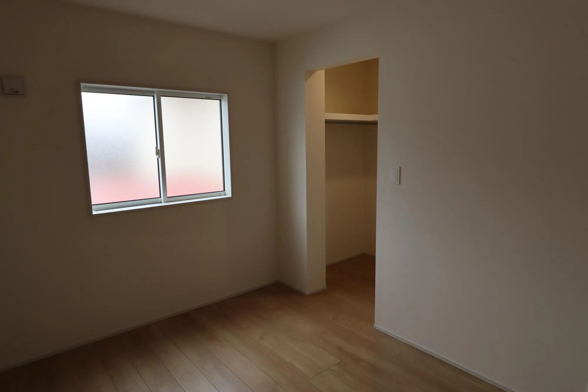 2号棟　北側寝室5.25帖