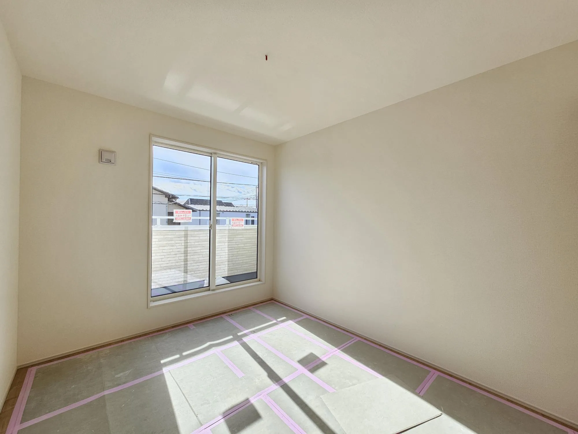 1号棟　洋室(5.25帖)