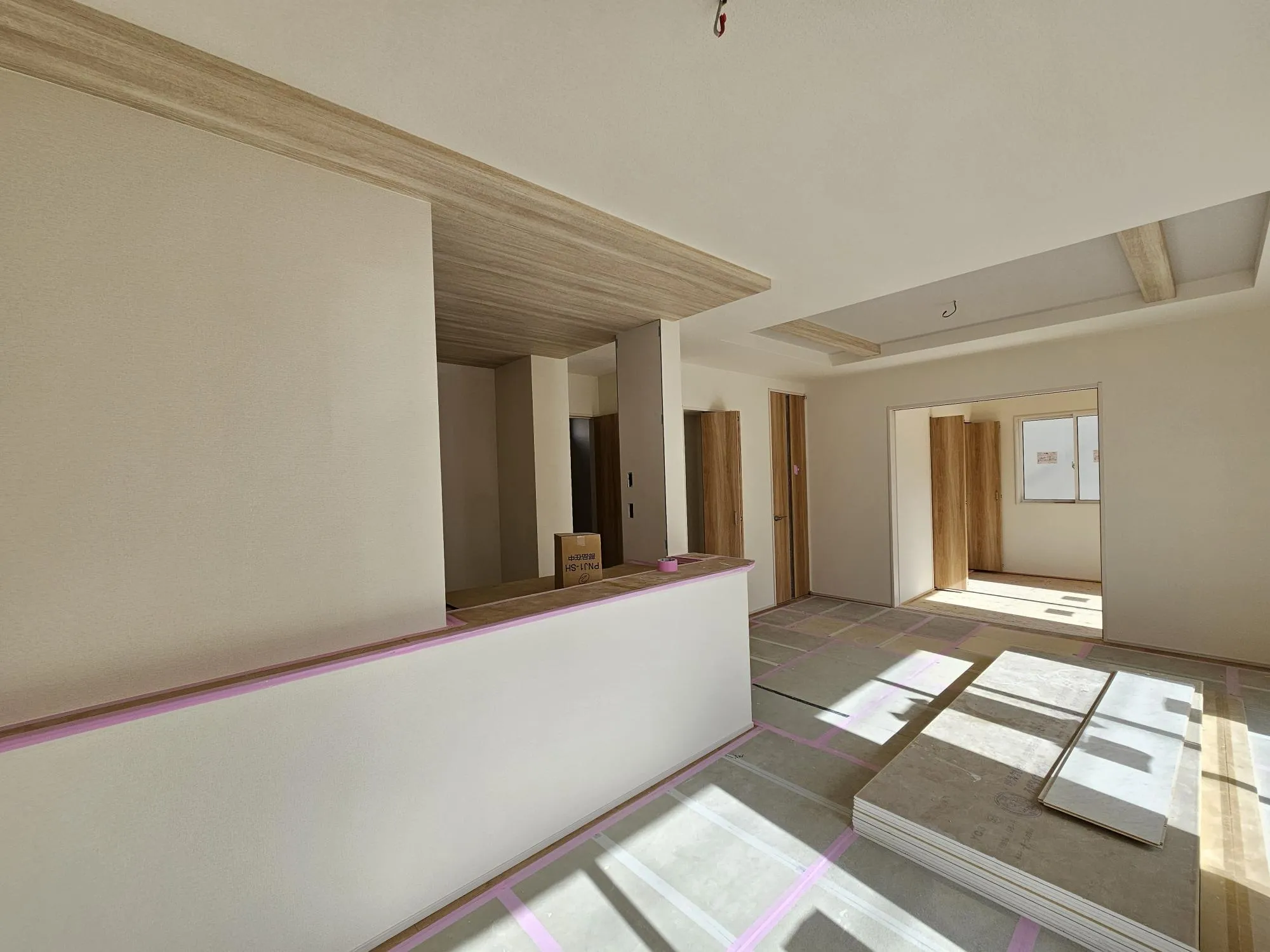 1号棟　LDK(16.0帖)