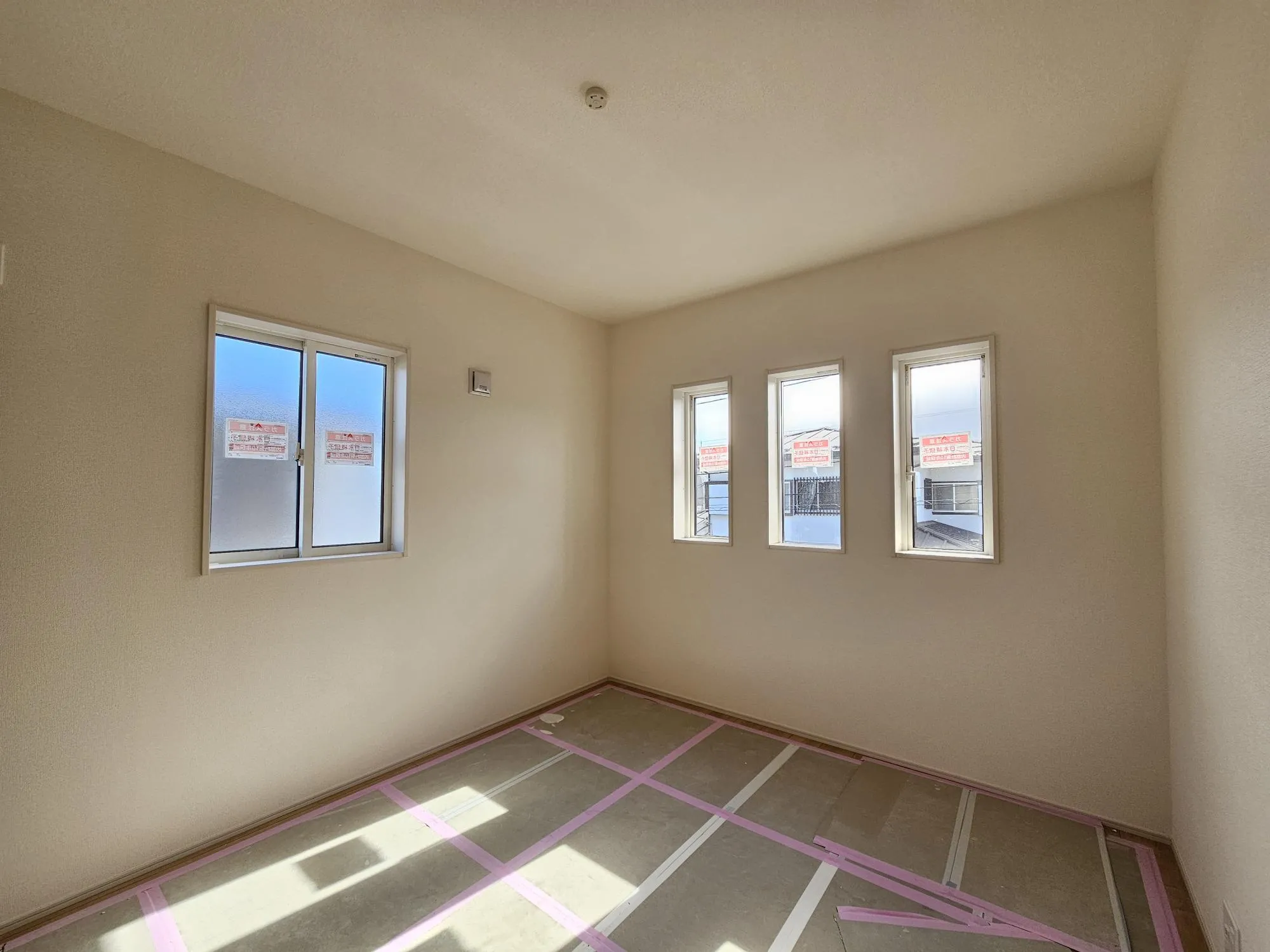 2号棟　洋室(5.25帖)