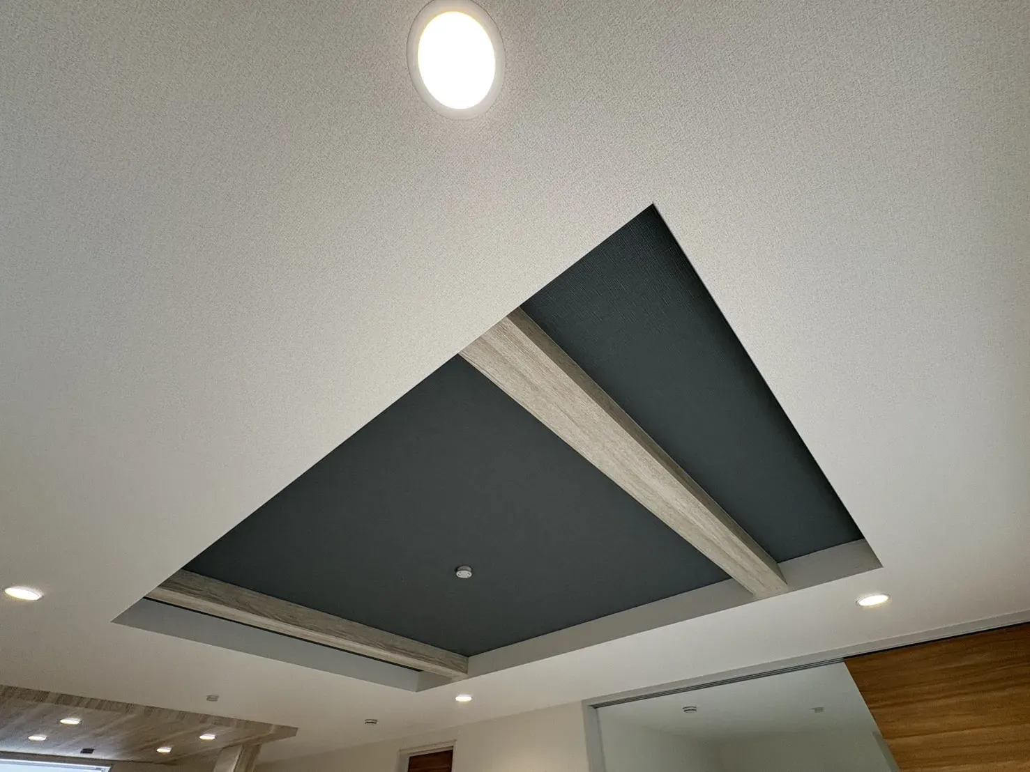 【折上天井】開放感あふれる折上天井♪