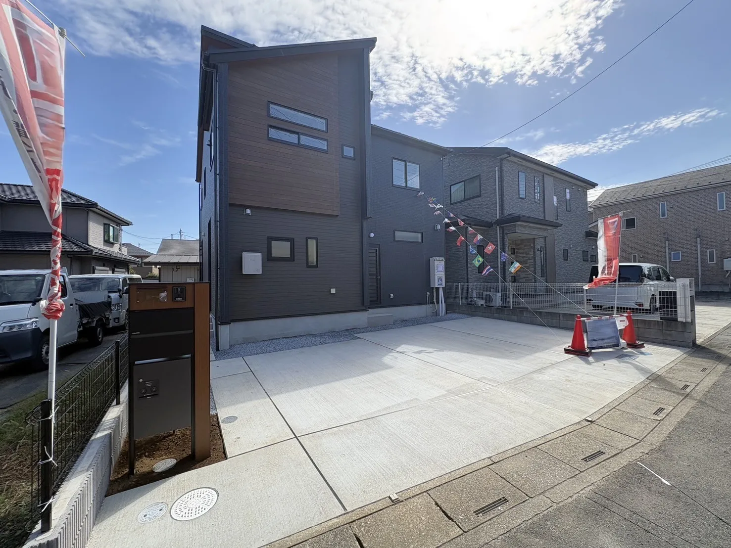 【販売現地】こだわりの仕様♪(ポップアップ天井・食洗器・玄関カードキー(電池錠))