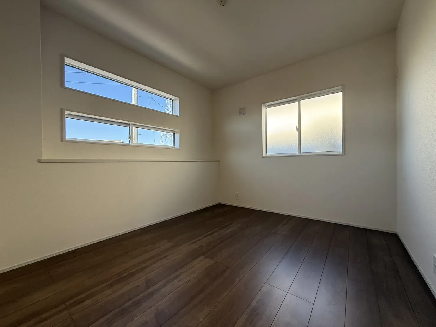 ③2階5.45帖洋室