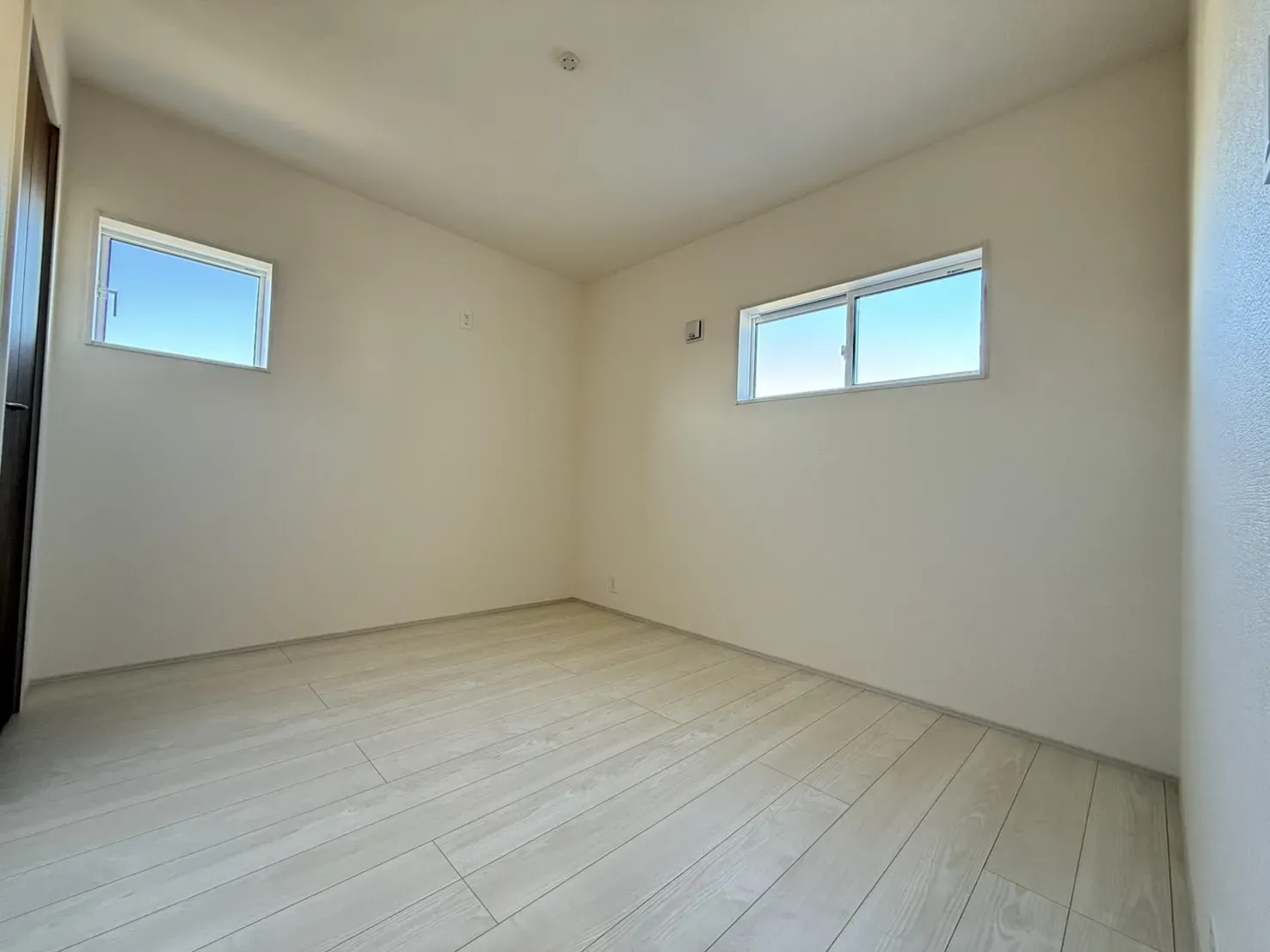 ⑤2階5.25帖洋室