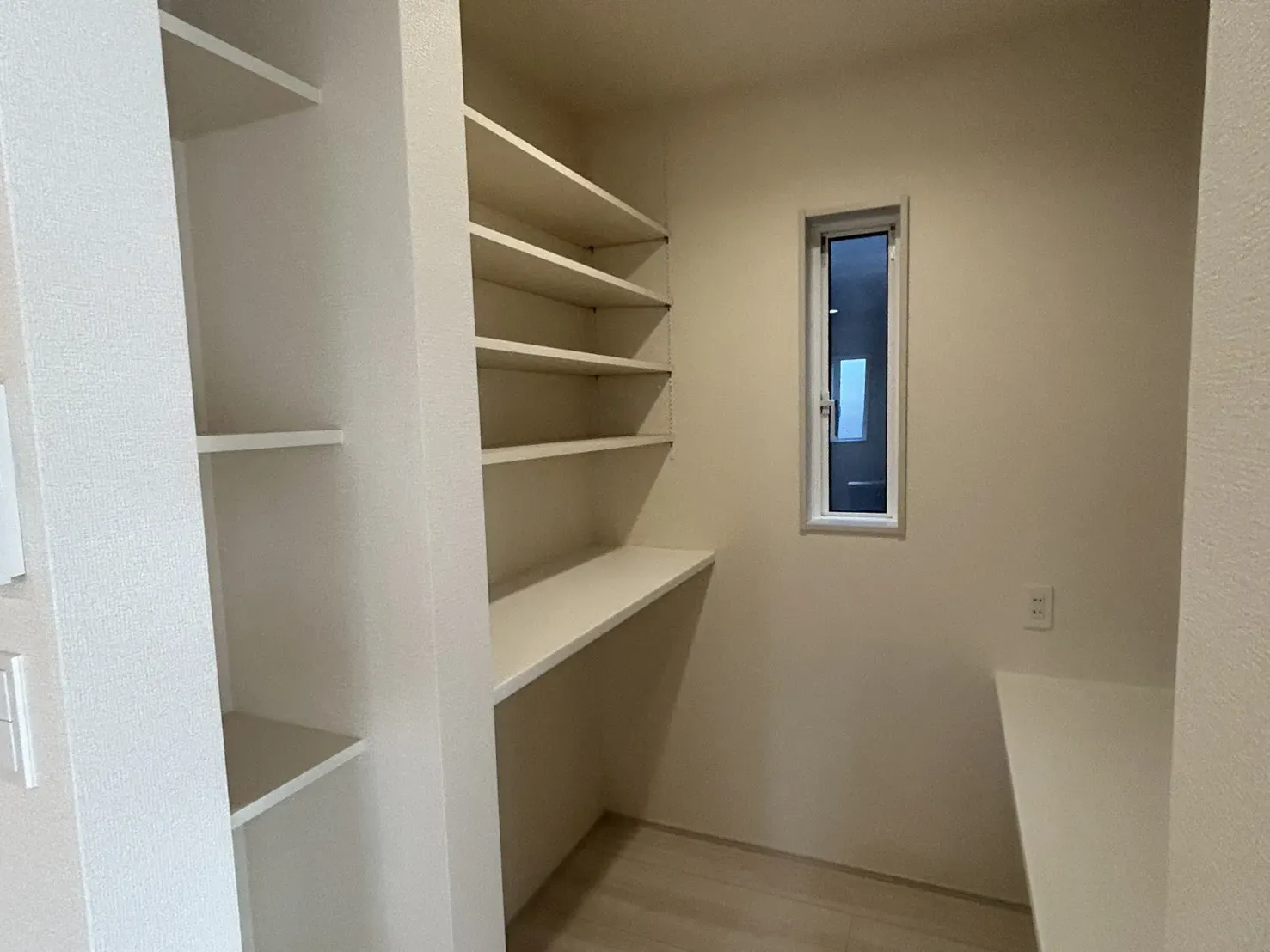 【パントリー】