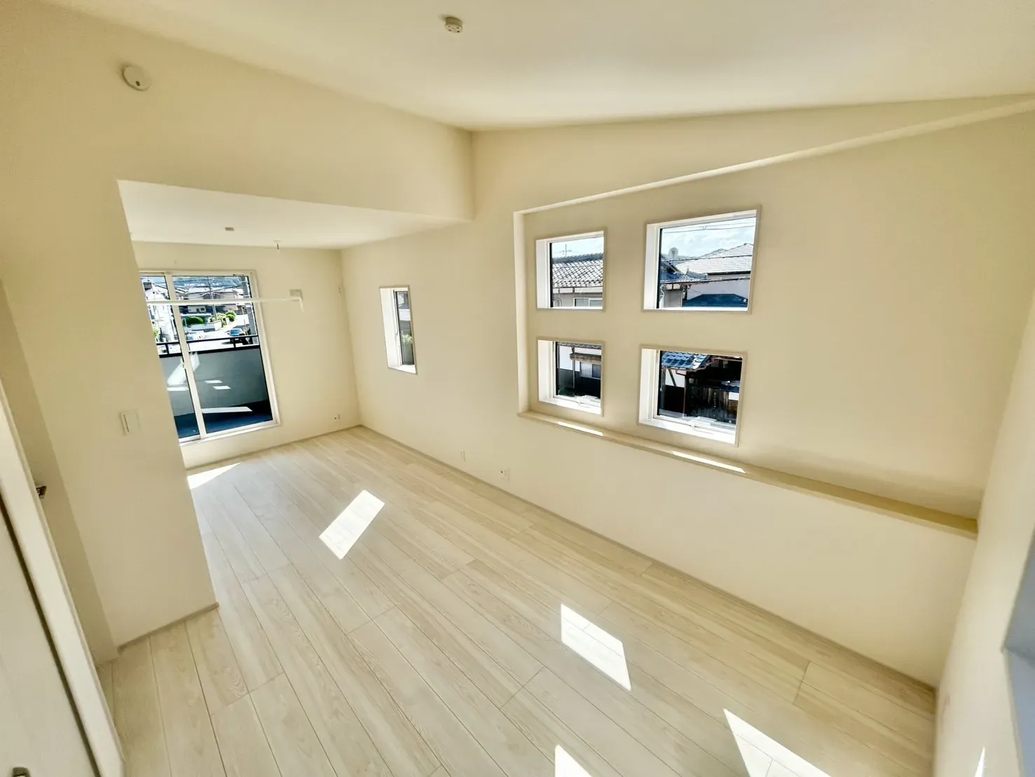 【洋室5.46帖+5.0帖】家族構成に合わせて間取り変更が可能!