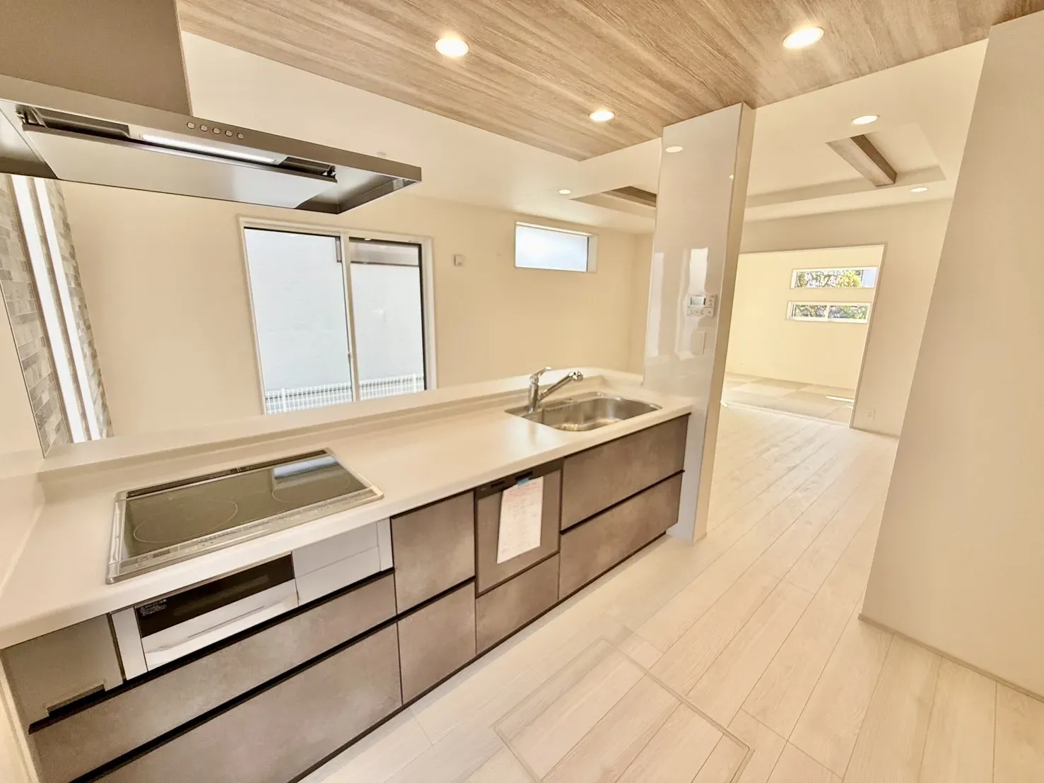 【キッチン】食洗器付きで家事の負担を減らしてくれます!