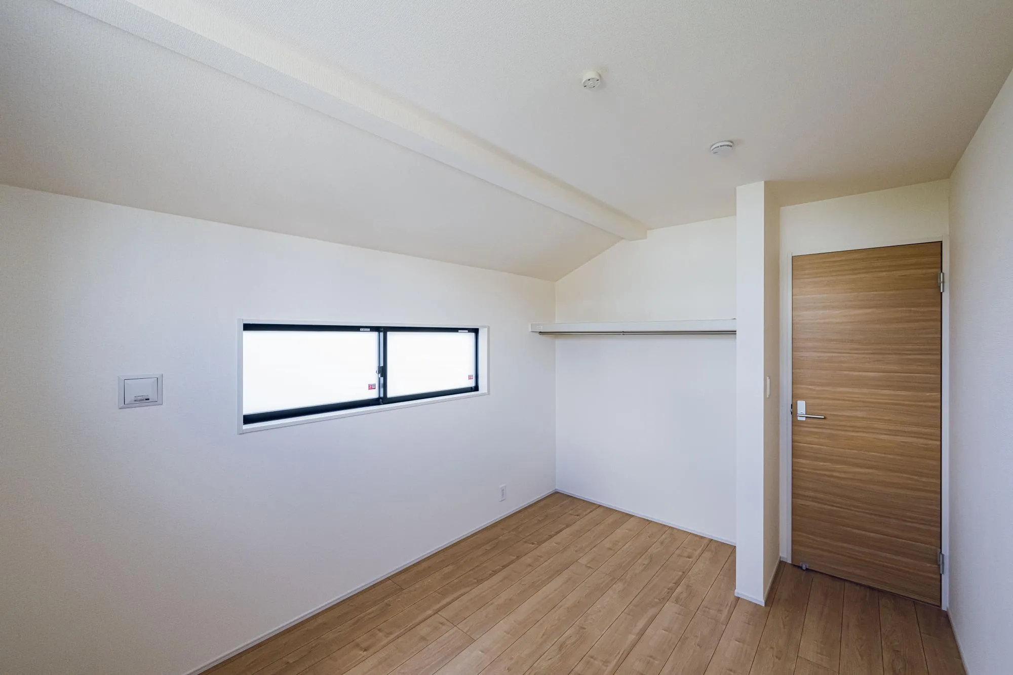 1号棟:洋室:5.0帖　　