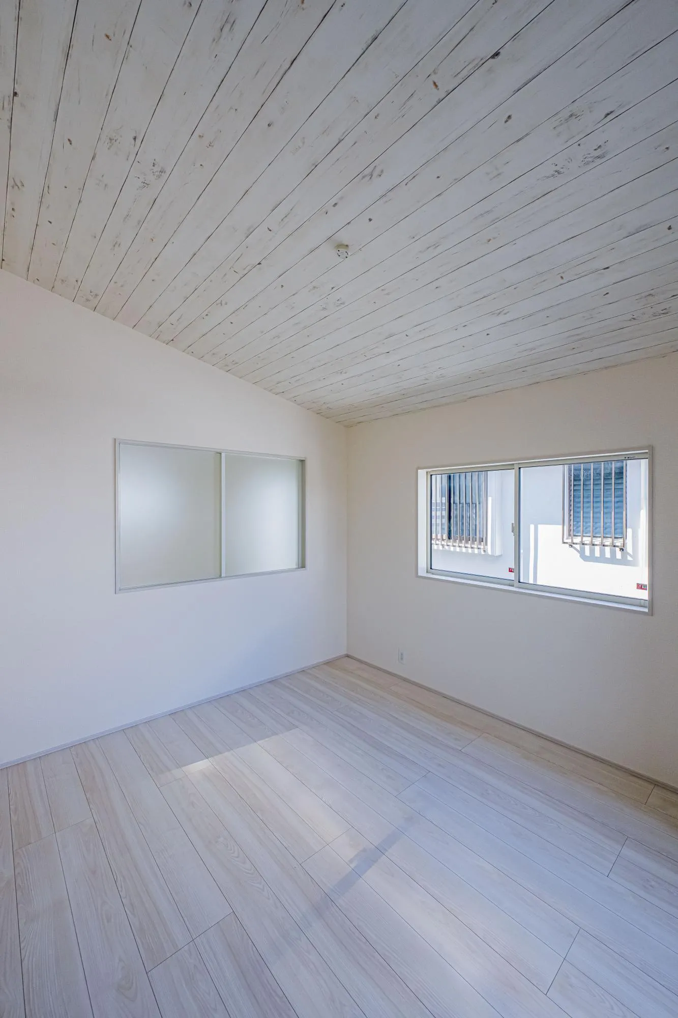 2号棟:洋室7.0帖　　