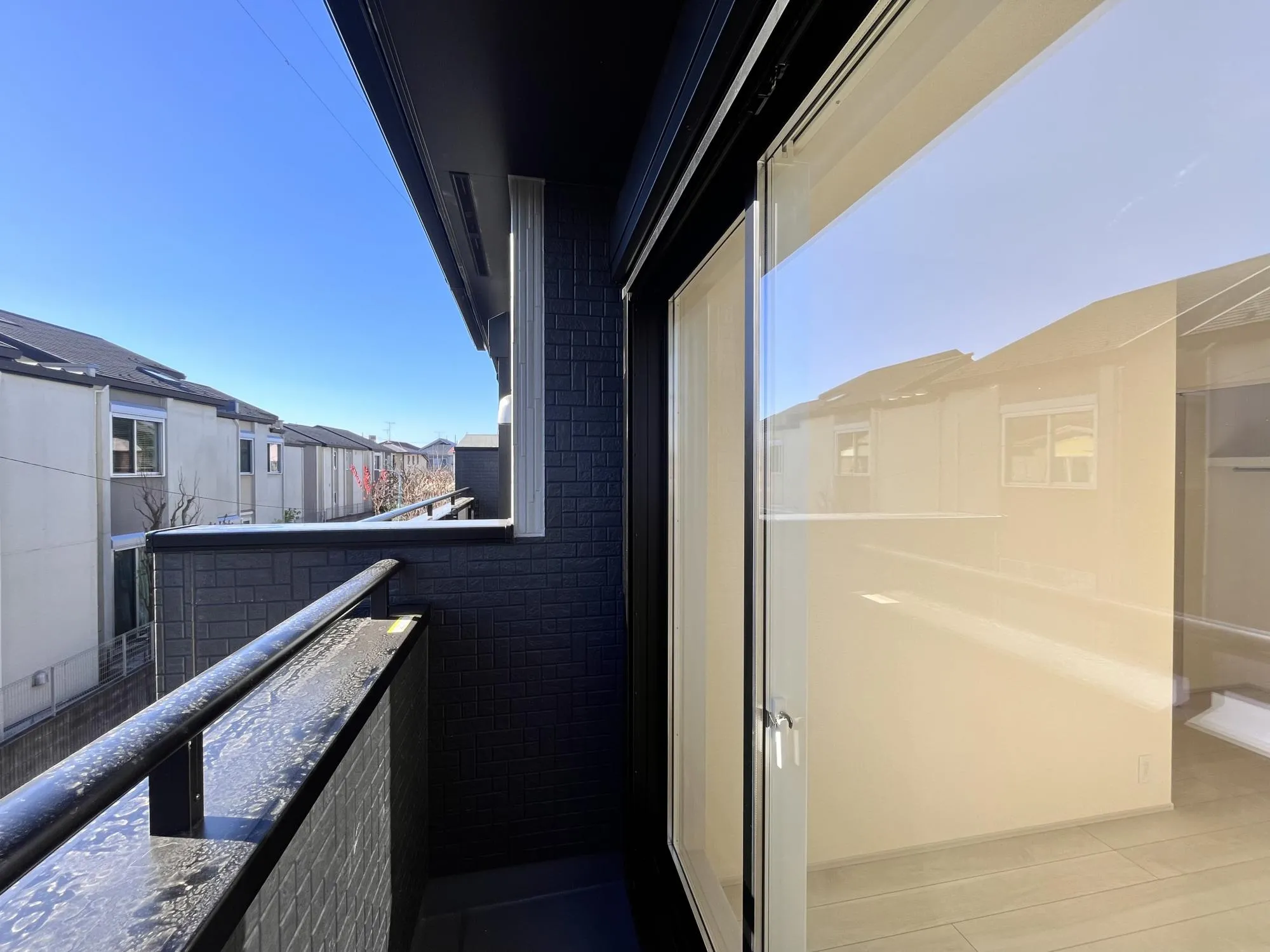 バルコニー(2階6.5帖洋室)