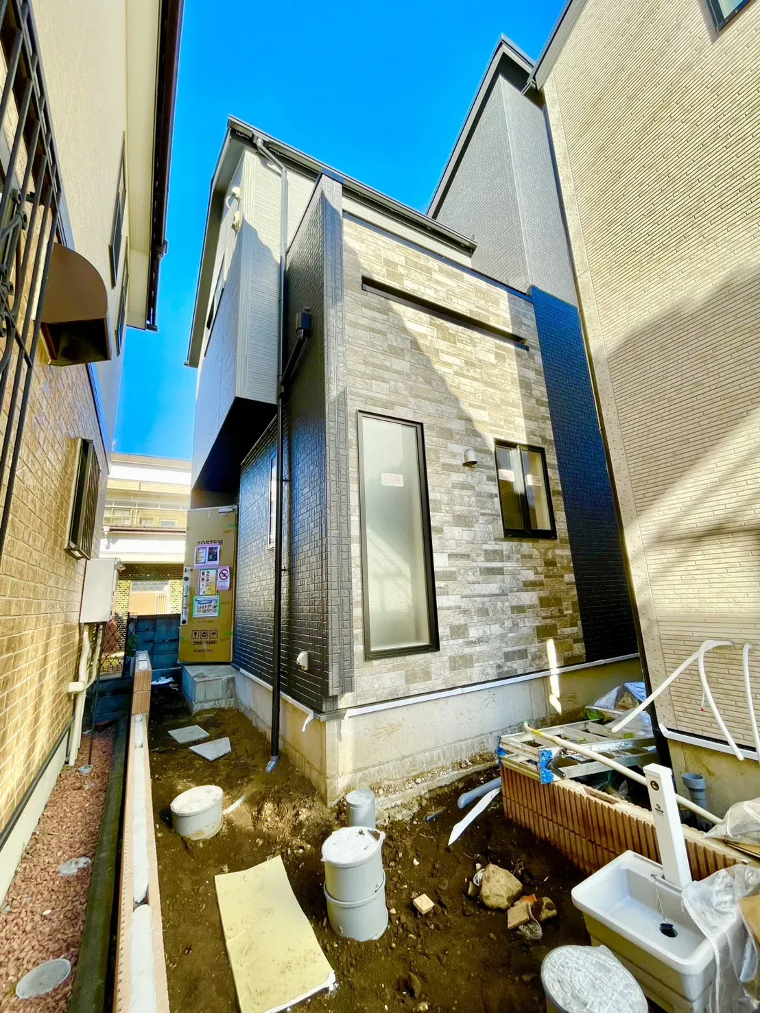 【2号棟:外観写真】