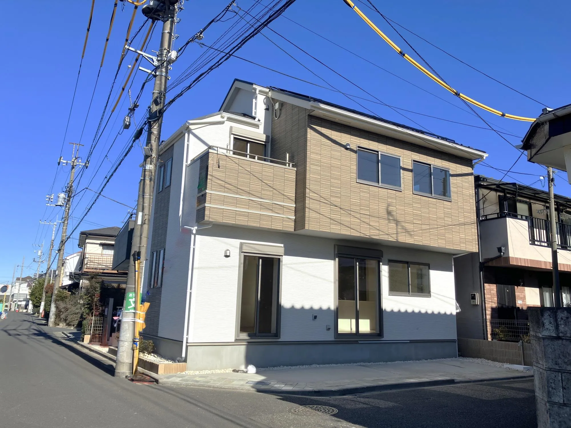 長年住んでも飽きの来ないシンプルながらも表情のある外観が特徴です