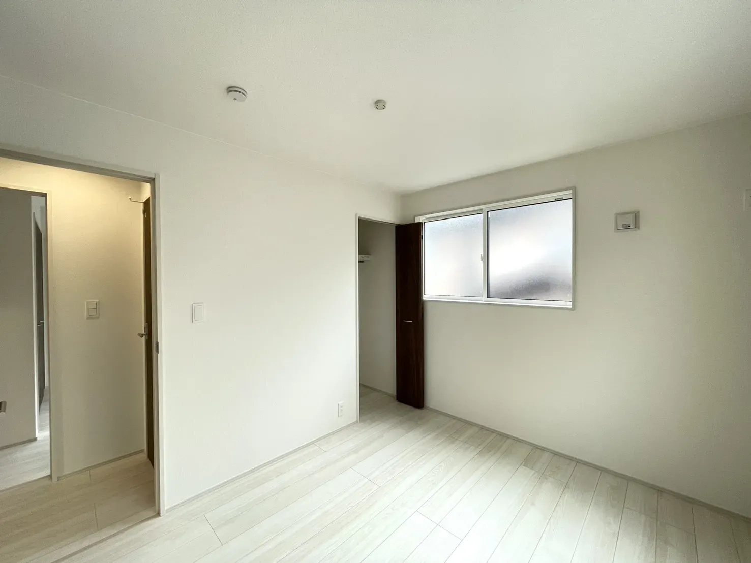 2号棟 居室5.25帖(北側)