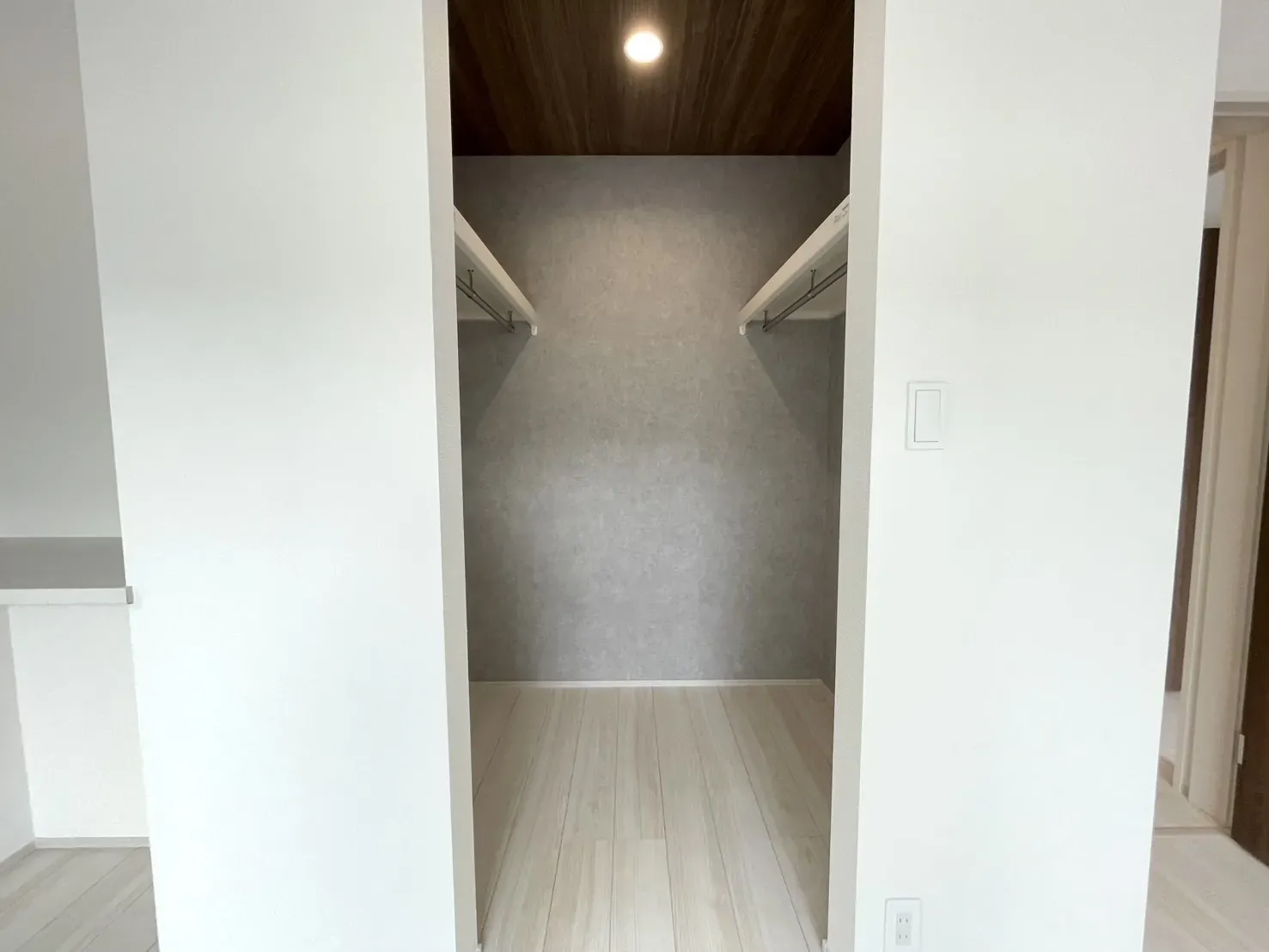 2号棟 ウォークインクローゼット