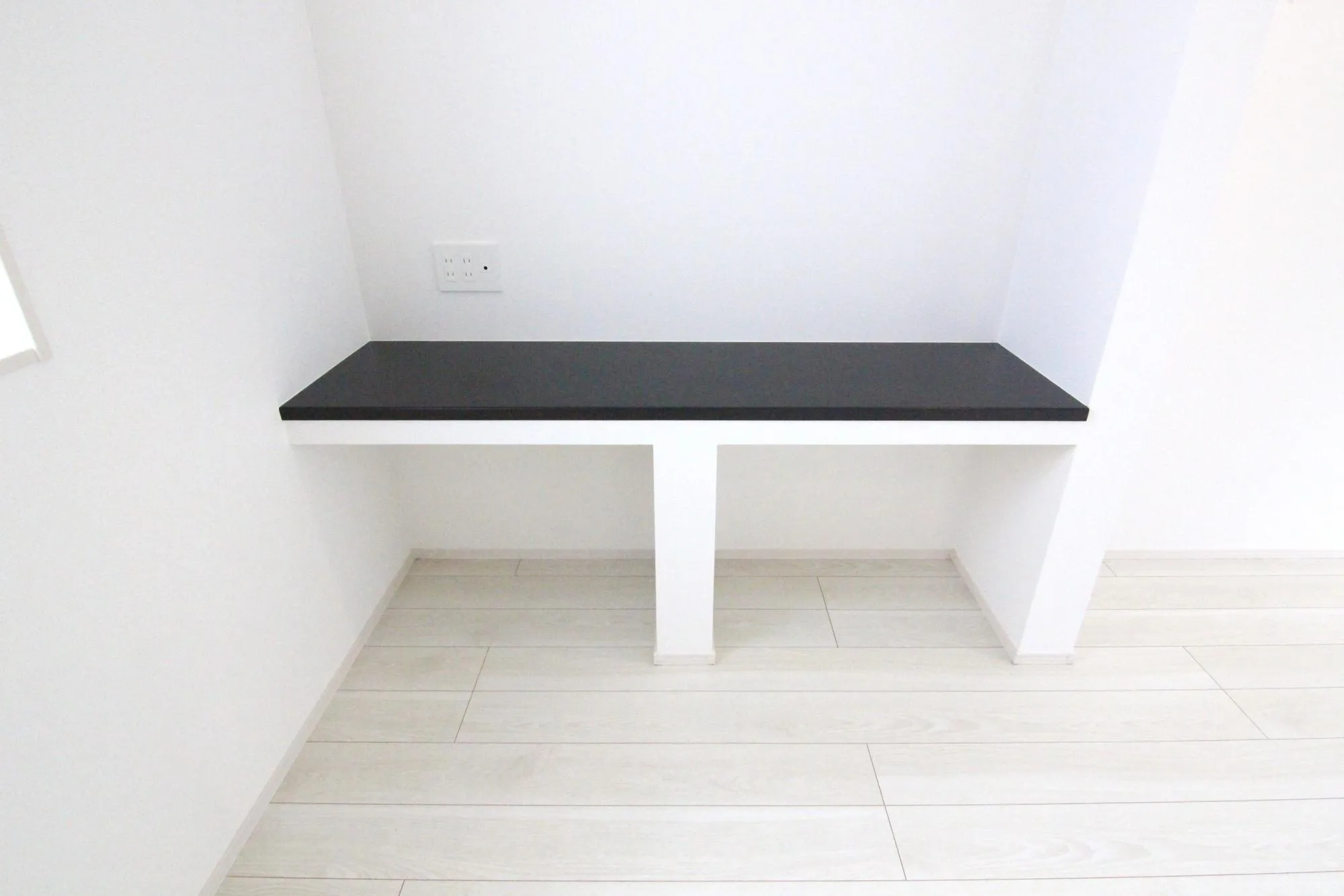 【リビングカウンター】
