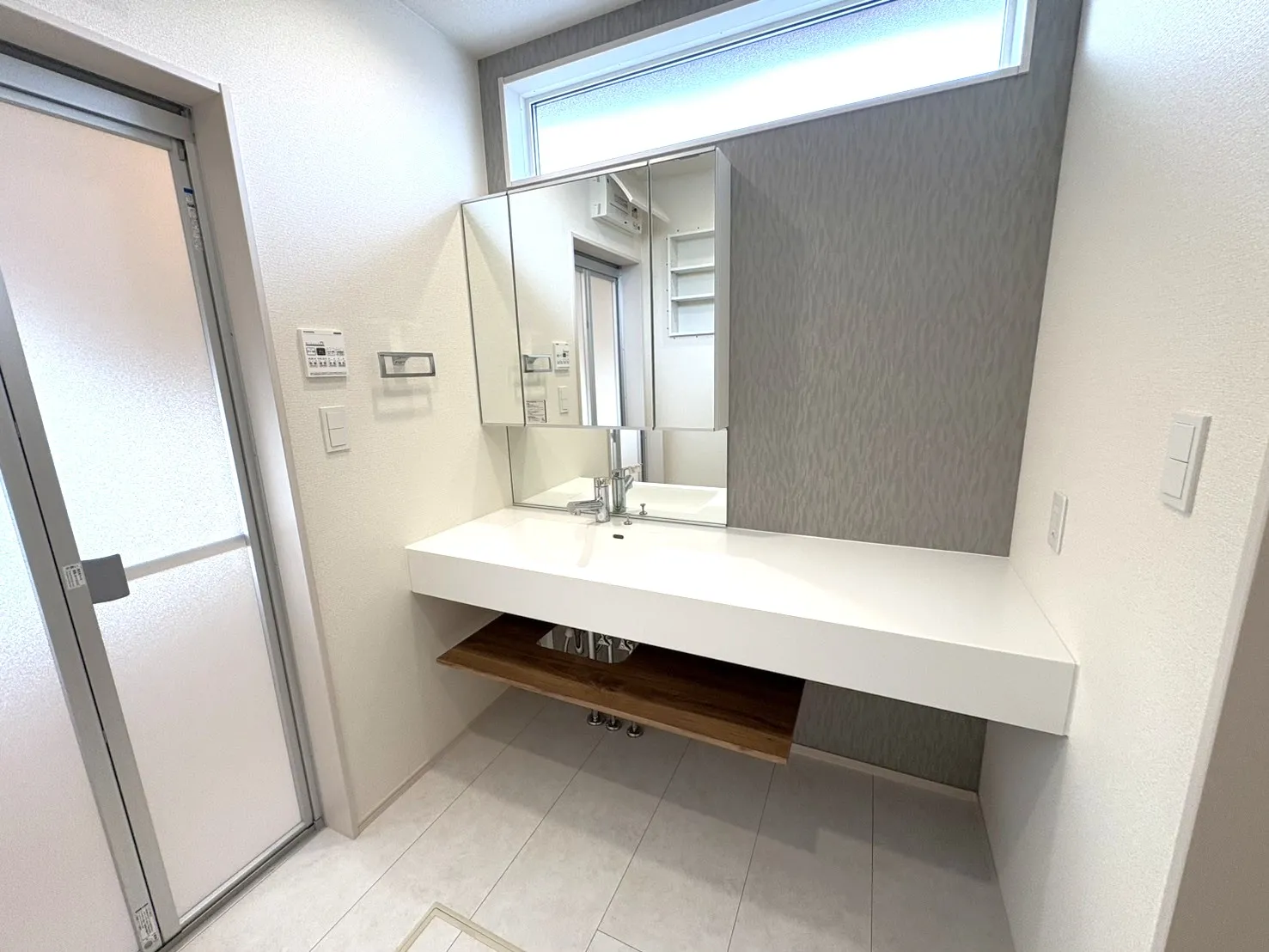 洗面台　①号棟　2025年10月撮影