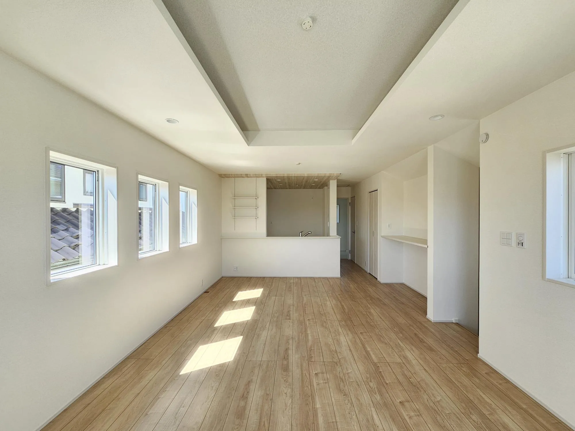 2号棟　LDK(18.5帖)