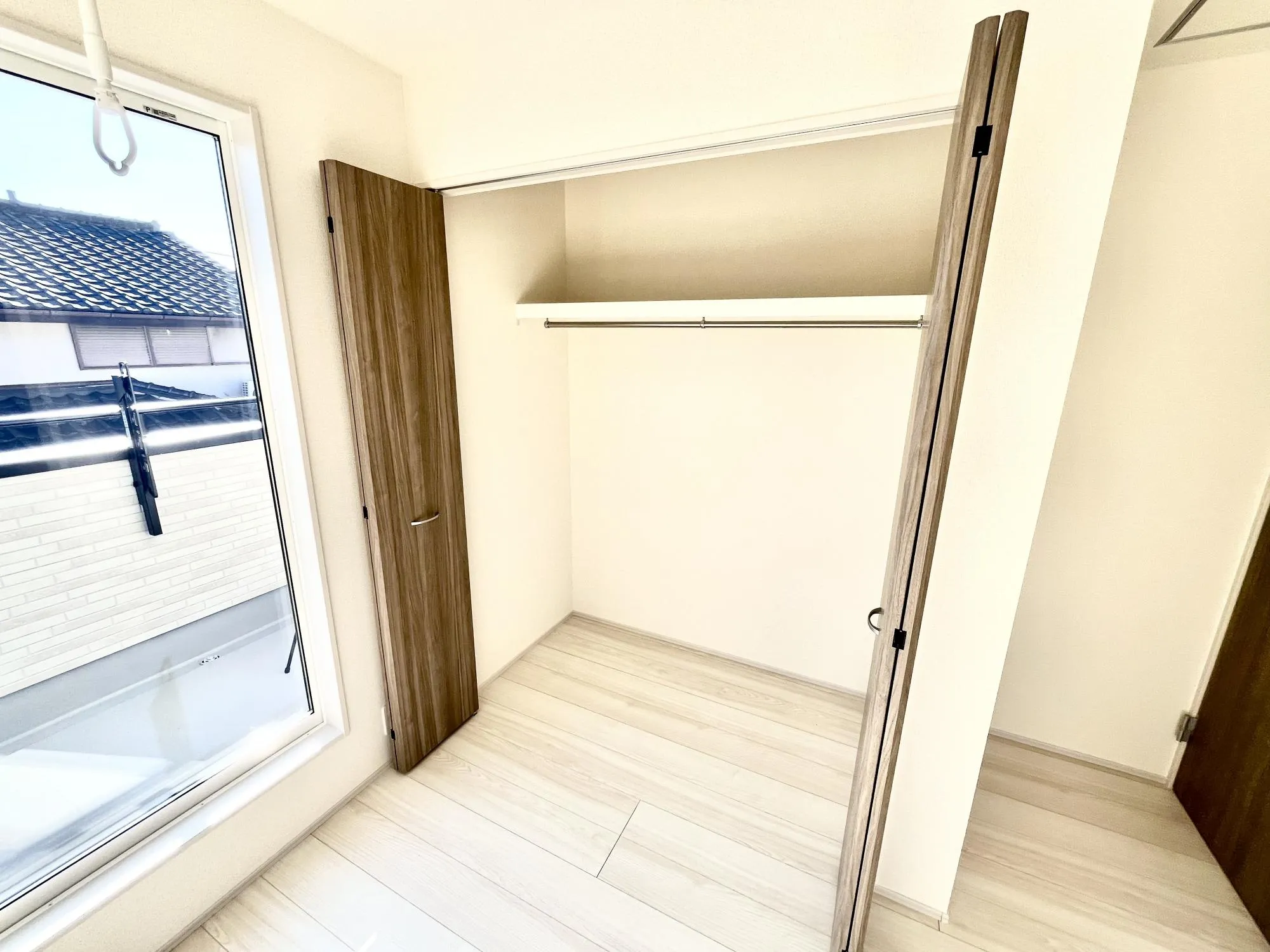 片付いた空間も実現出来る機能的なクローゼット。