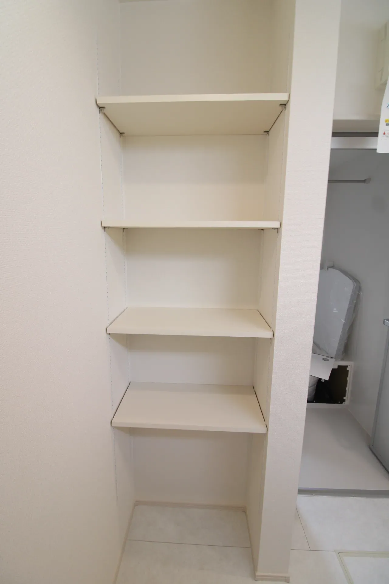 洗面所可動棚
