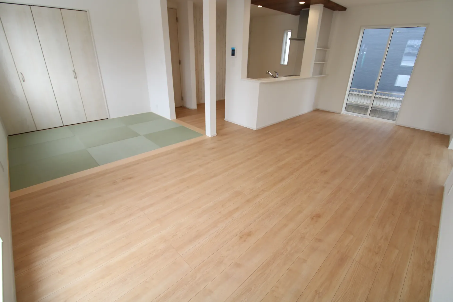 リビングダイニング