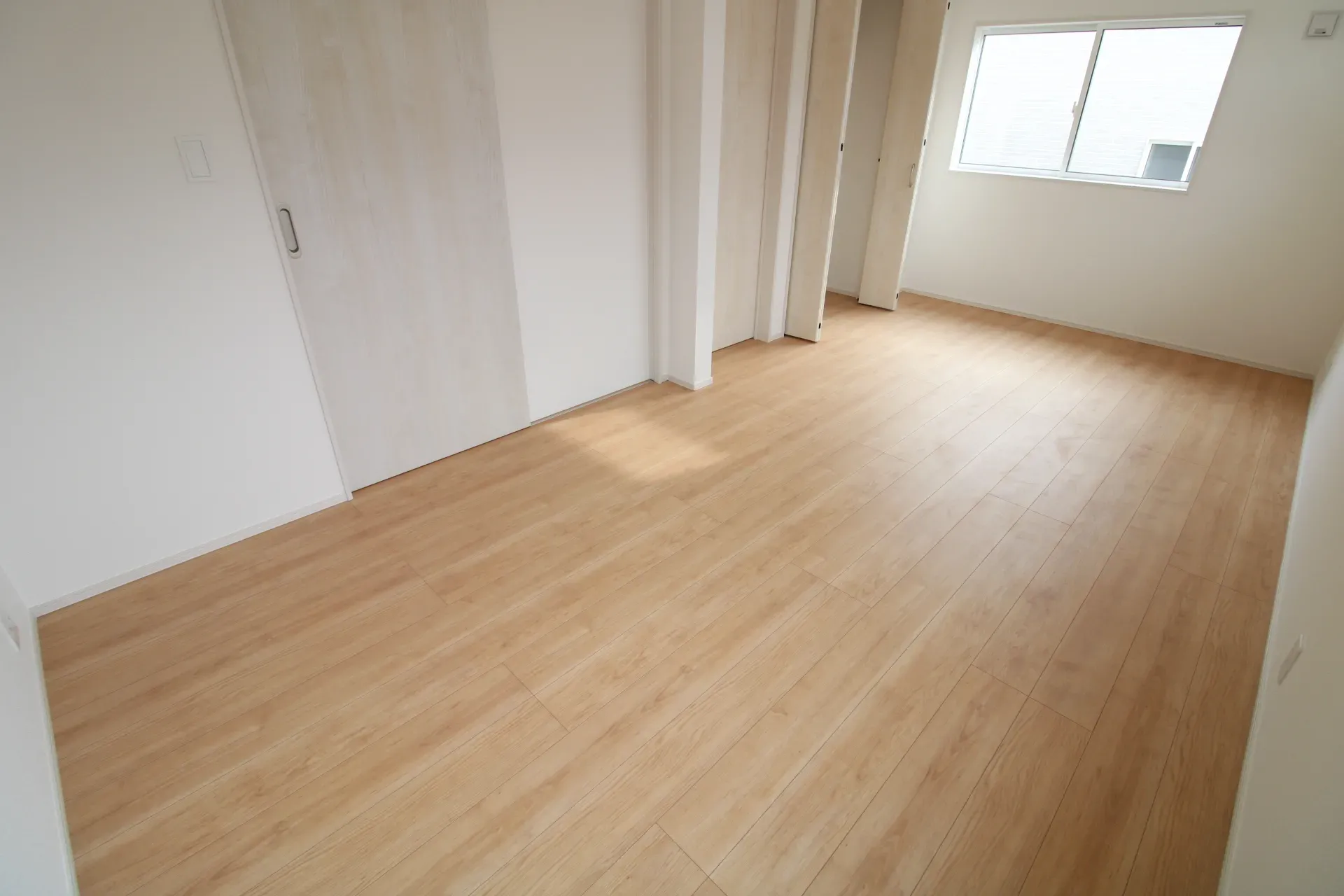 洋室(4.5帖+4.5帖)