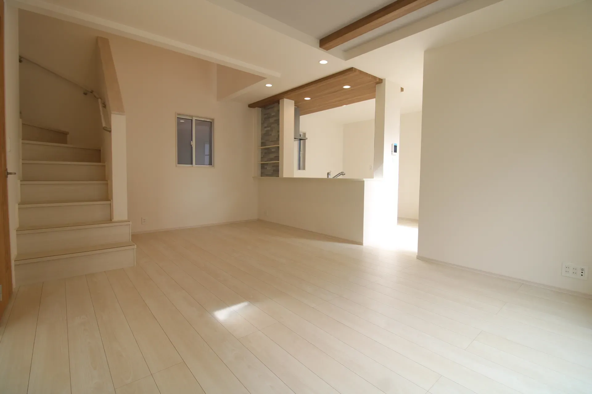 リビングダイニング