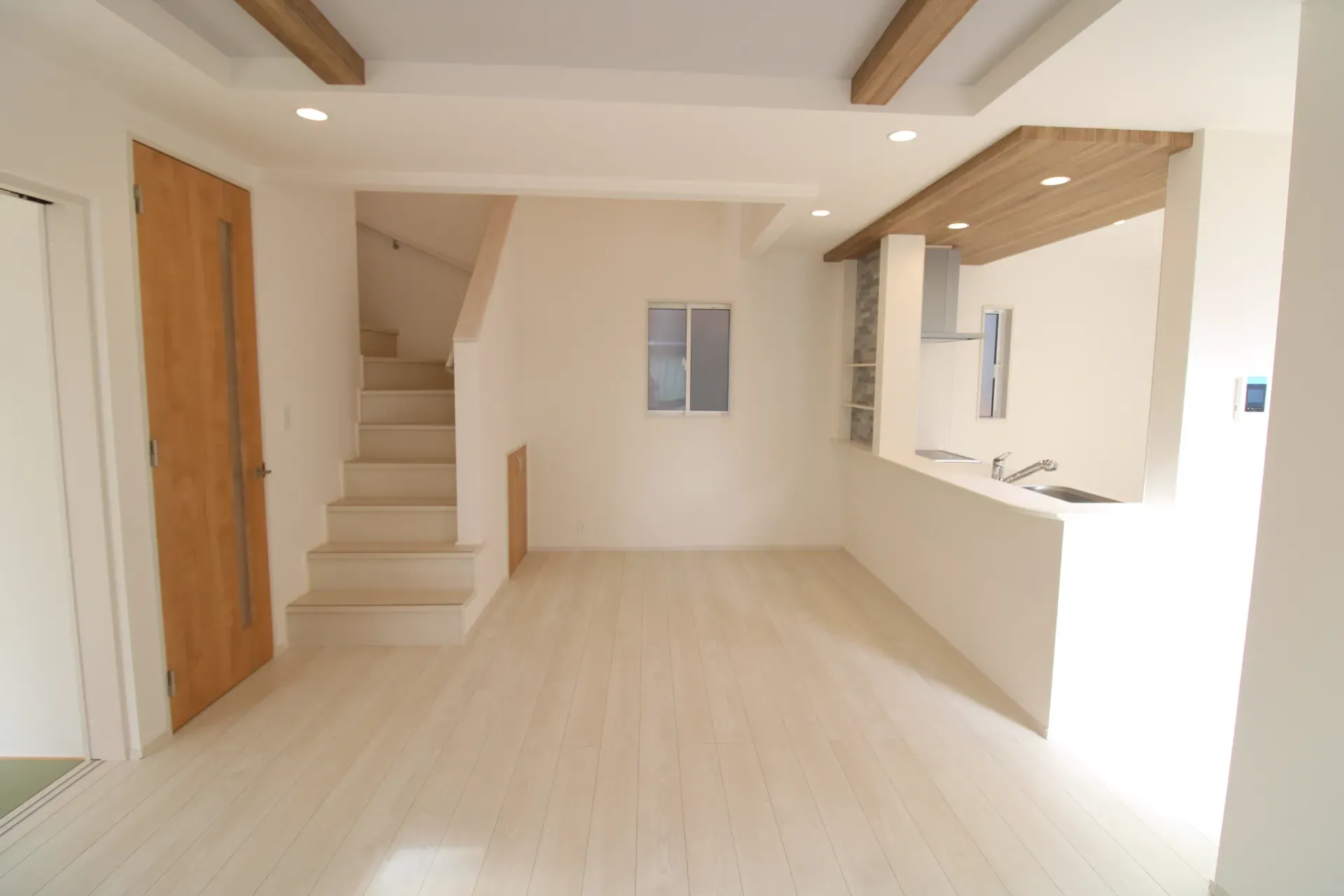 リビングダイニング