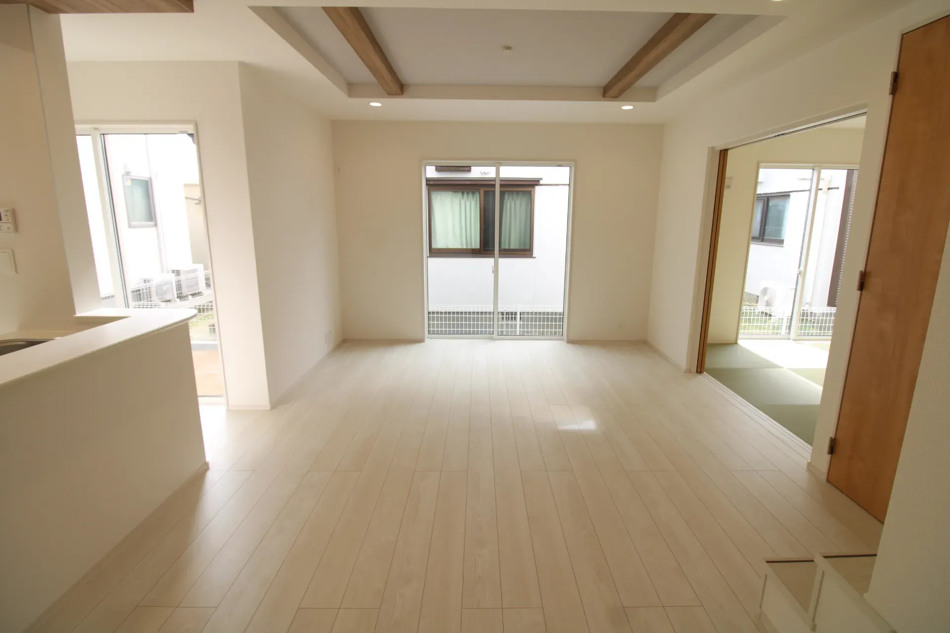 リビングダイニング