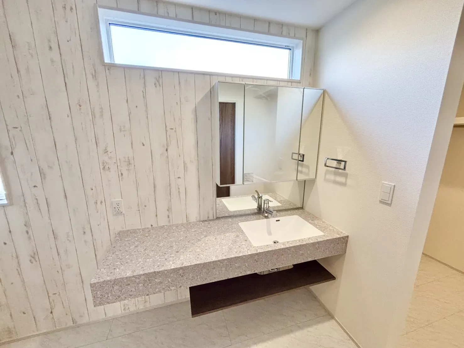 オープンサニタリー