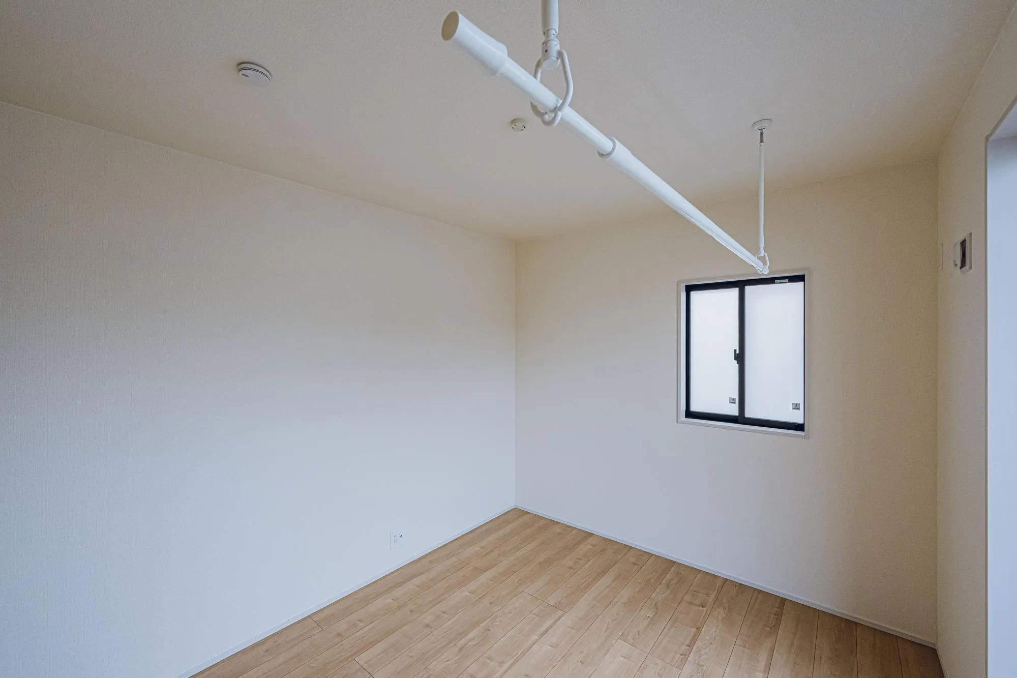 1号棟:洋室5.25帖　ウォークインクローゼット