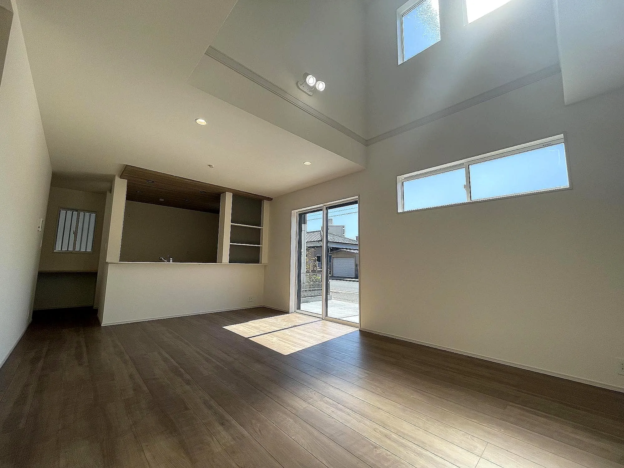 1号棟リビングダイニング