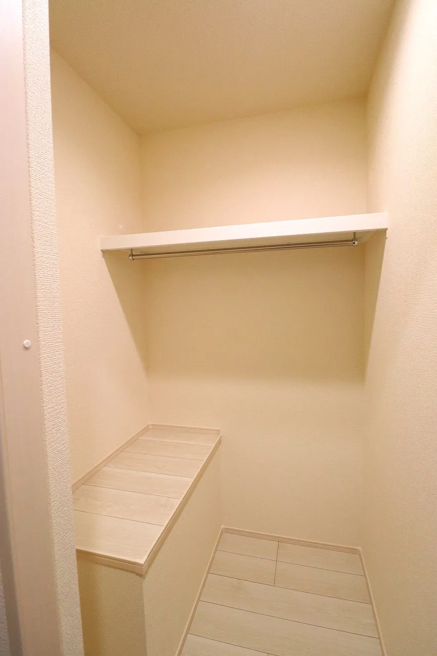 【3号棟ウォークインクローゼット】