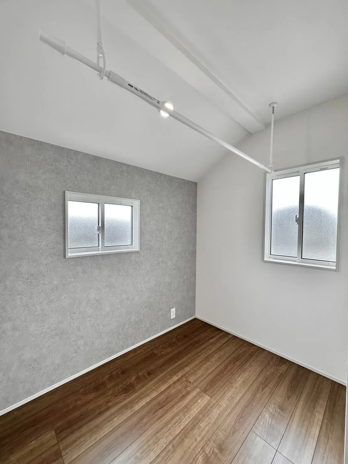 書斎2.5帖(室内物干付き)