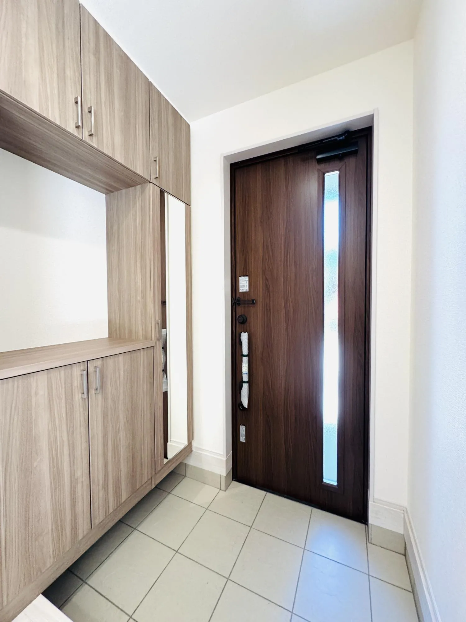 【玄関:1号棟】