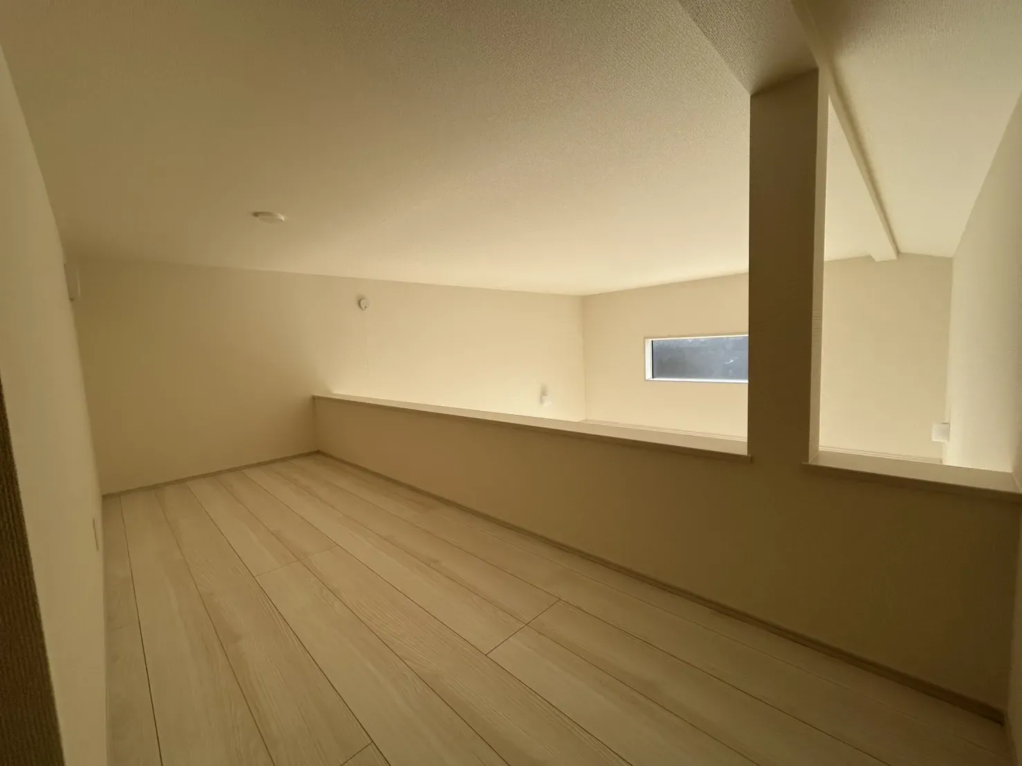 【ロフト】季節物の衣類の収納に役立ちます!