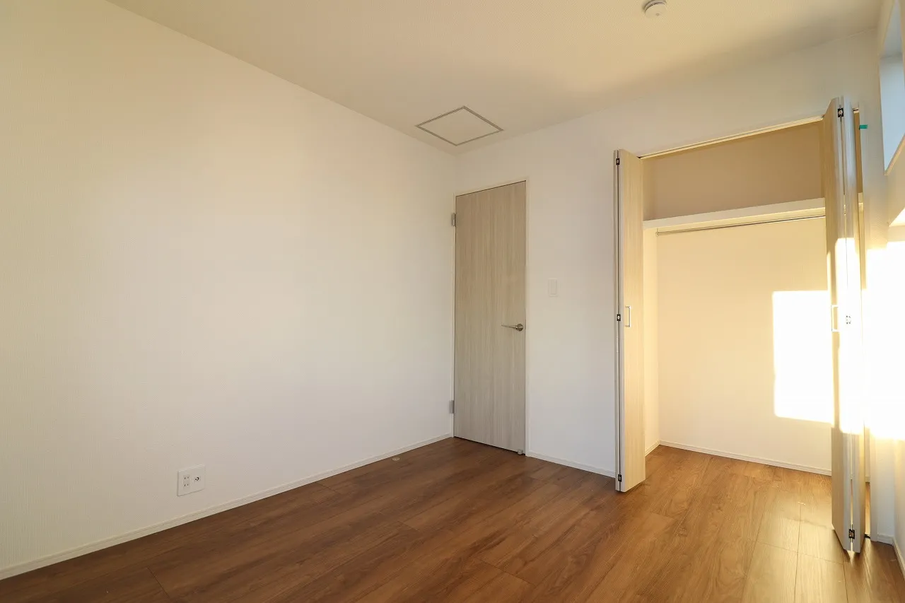 ②号棟　洋室C収納